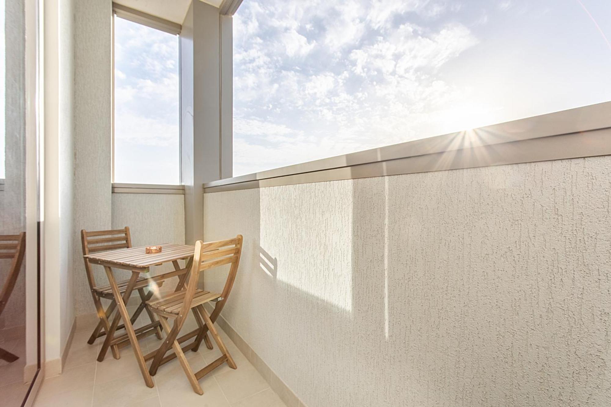 By Latinem Luxury 2br Cv A1509 Near Burj Khalifa *