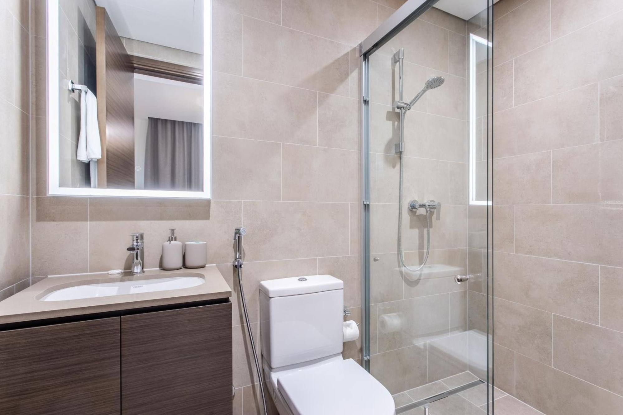 Apartment By Latinem Luxury 2br Cv A1509 Near Burj Khalifa Dubai